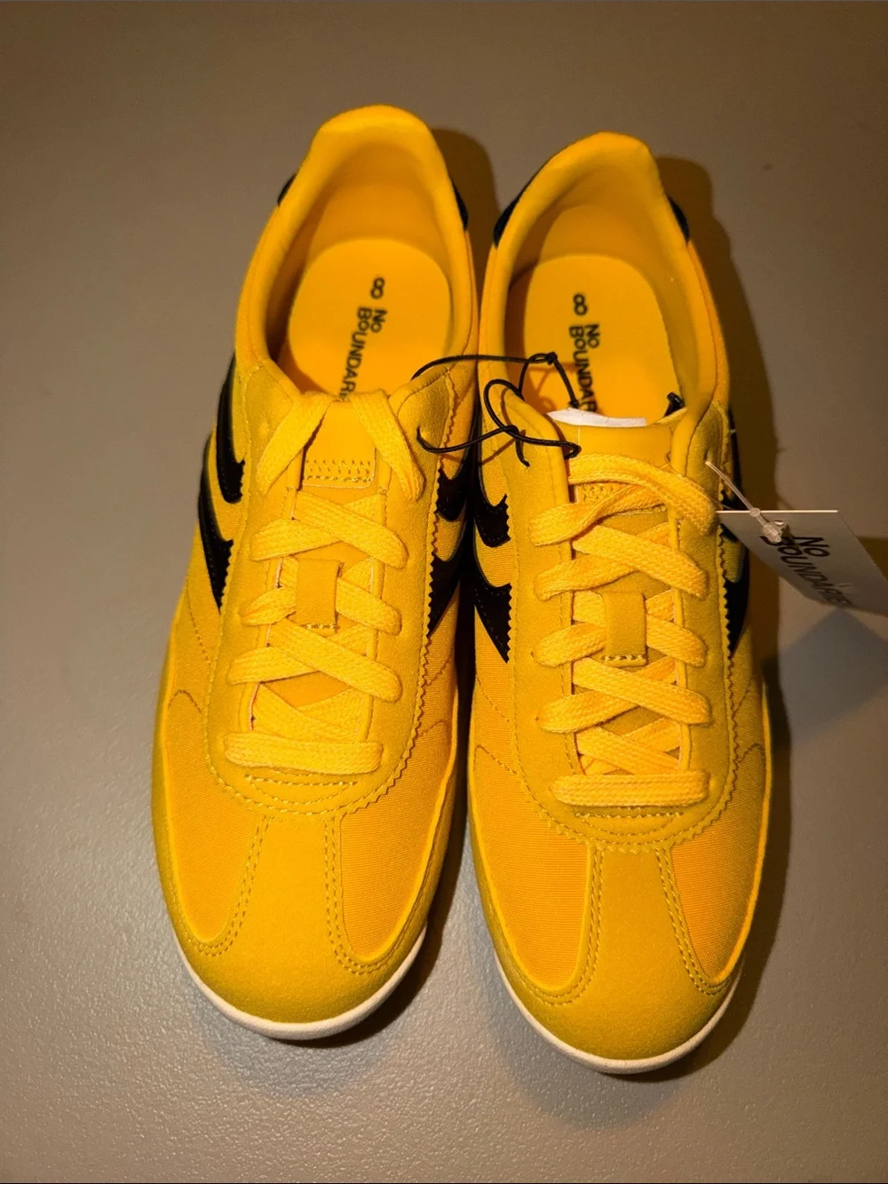 No Boundaries stylish low